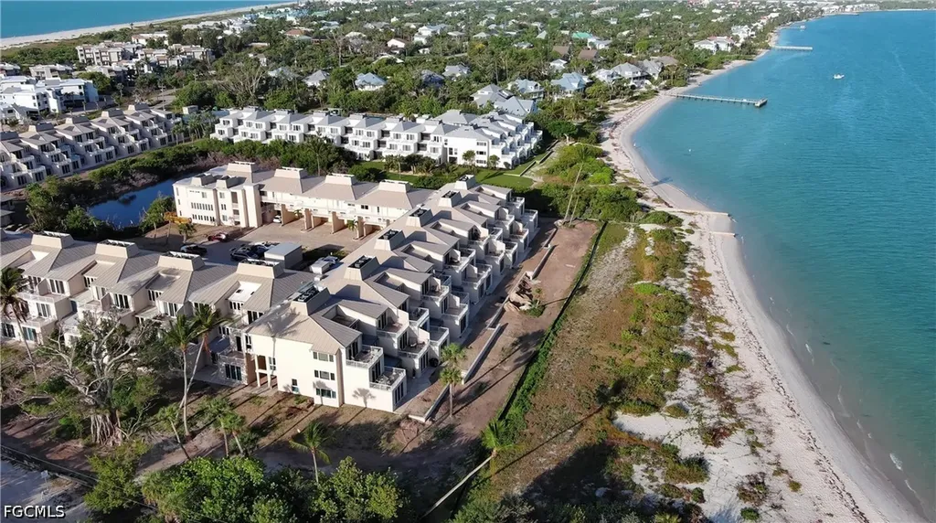 200 Periwinkle Way Sanibel FL 33957