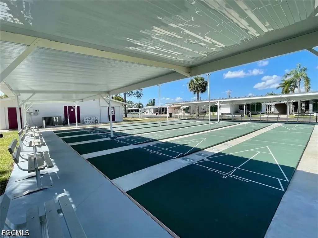 593 Daisy Drive North Fort Myers FL 33917