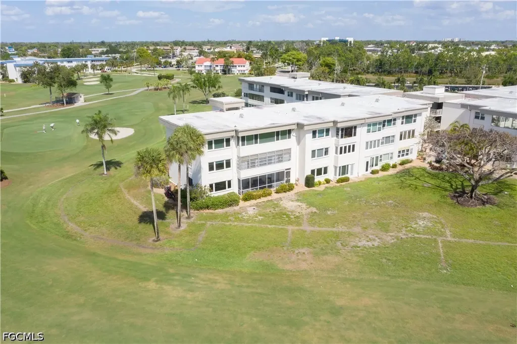 6102 Augusta Drive Fort Myers FL 33907