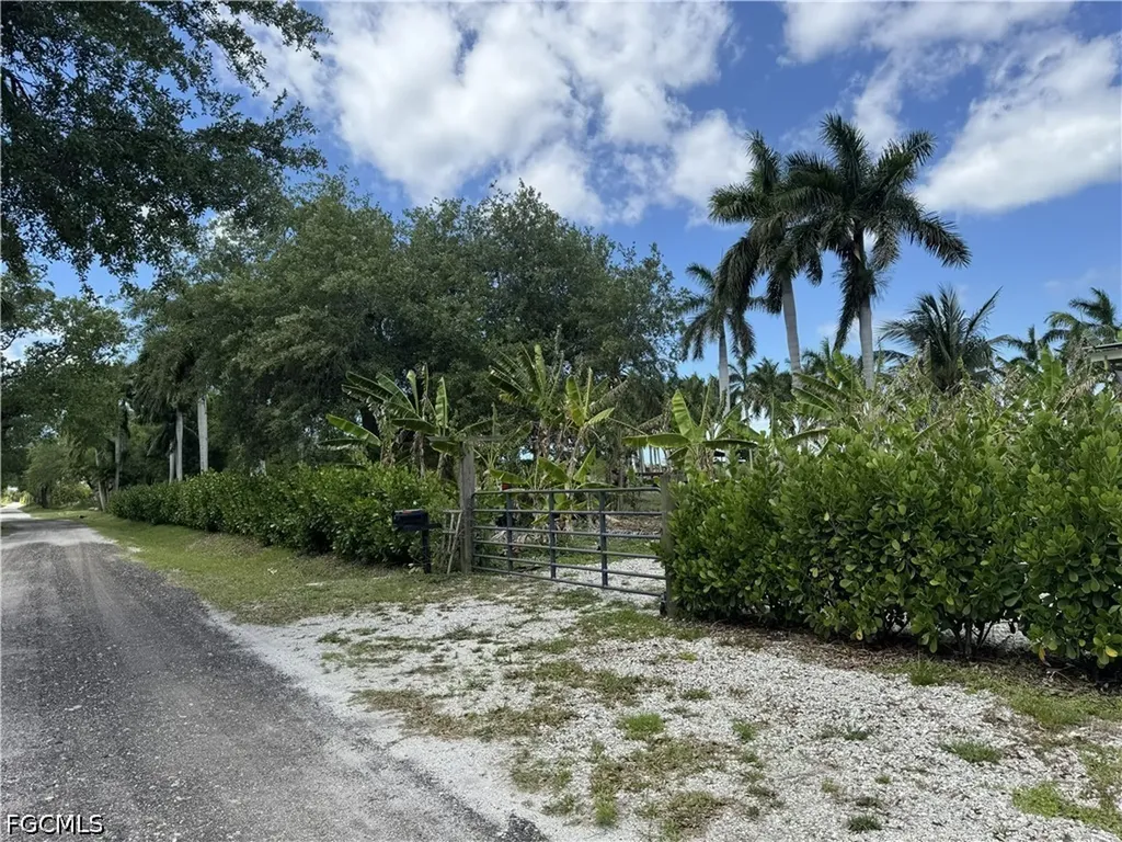 13641 Ficus Tree Lane Bokeelia FL 33922