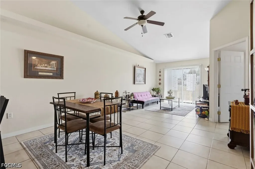 126/128 SE 12th Street Cape Coral FL 33990