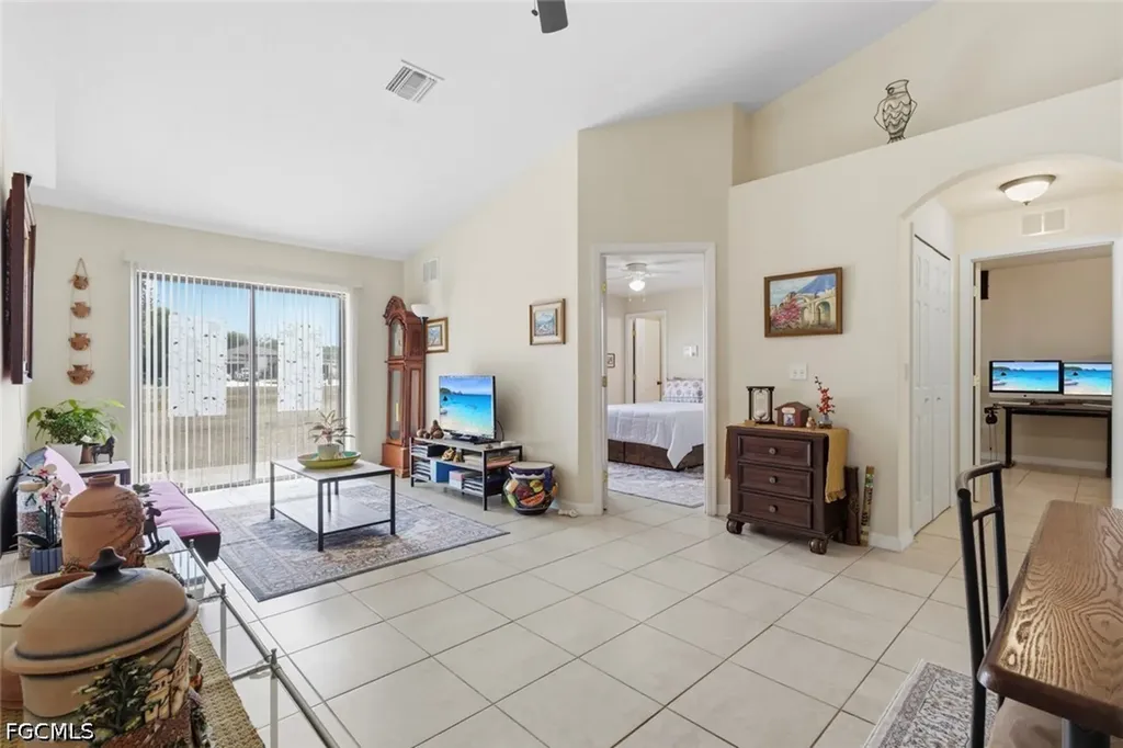 126/128 SE 12th Street Cape Coral FL 33990