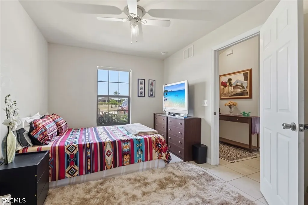 126/128 SE 12th Street Cape Coral FL 33990