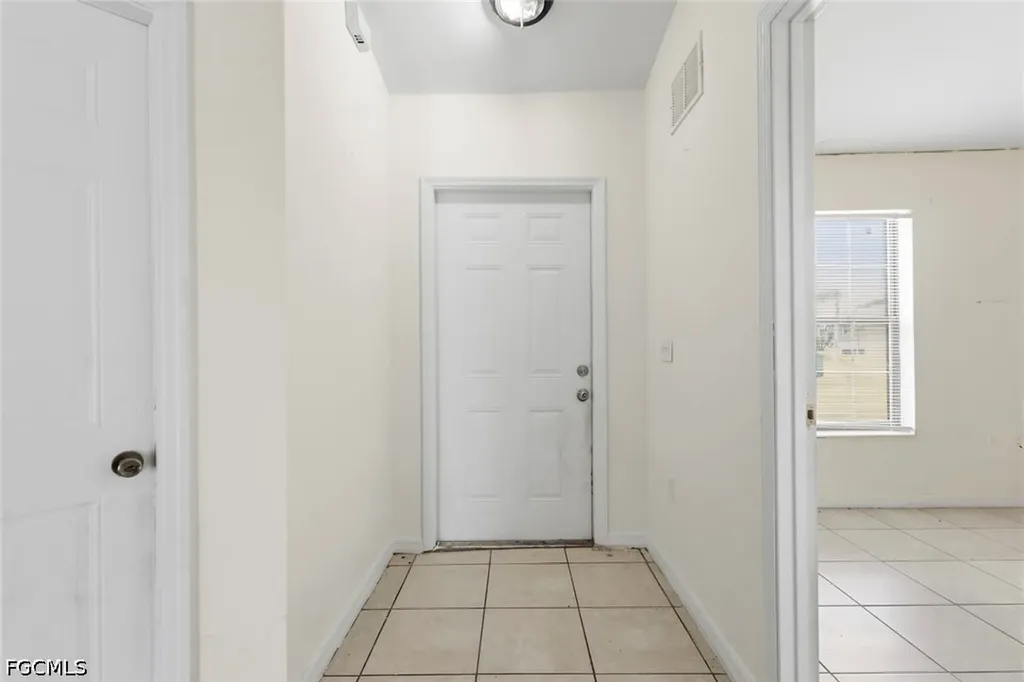 126/128 SE 12th Street Cape Coral FL 33990