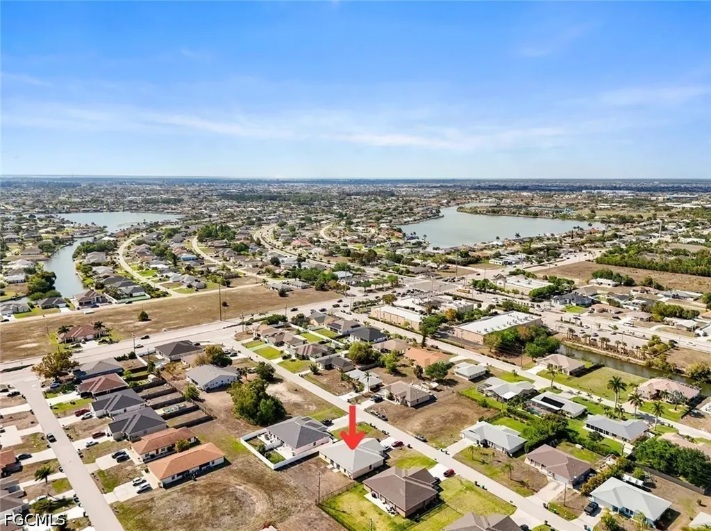 126/128 SE 12th Street Cape Coral FL 33990