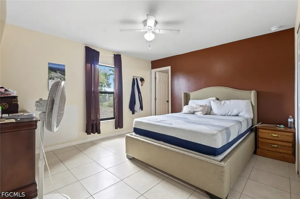 146/148 SE 12th Street Cape Coral FL 33990