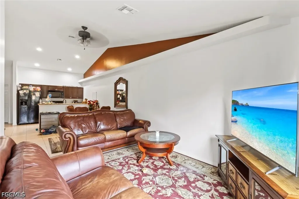 146/148 SE 12th Street Cape Coral FL 33990