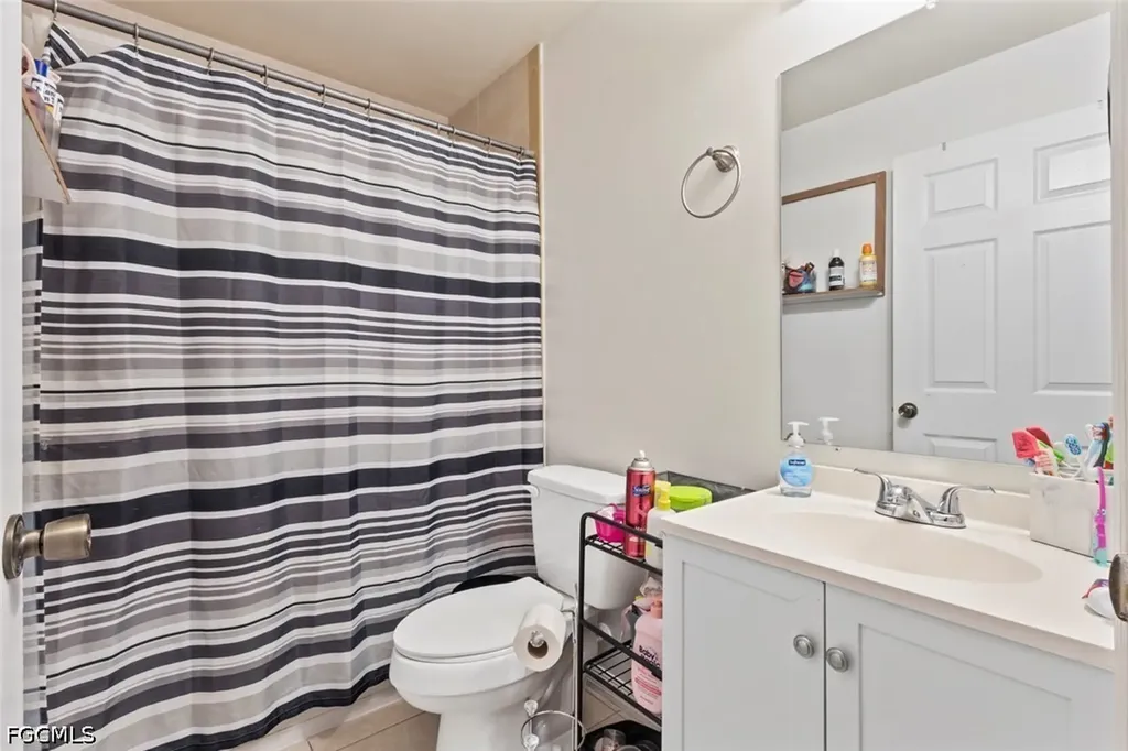 146/148 SE 12th Street Cape Coral FL 33990
