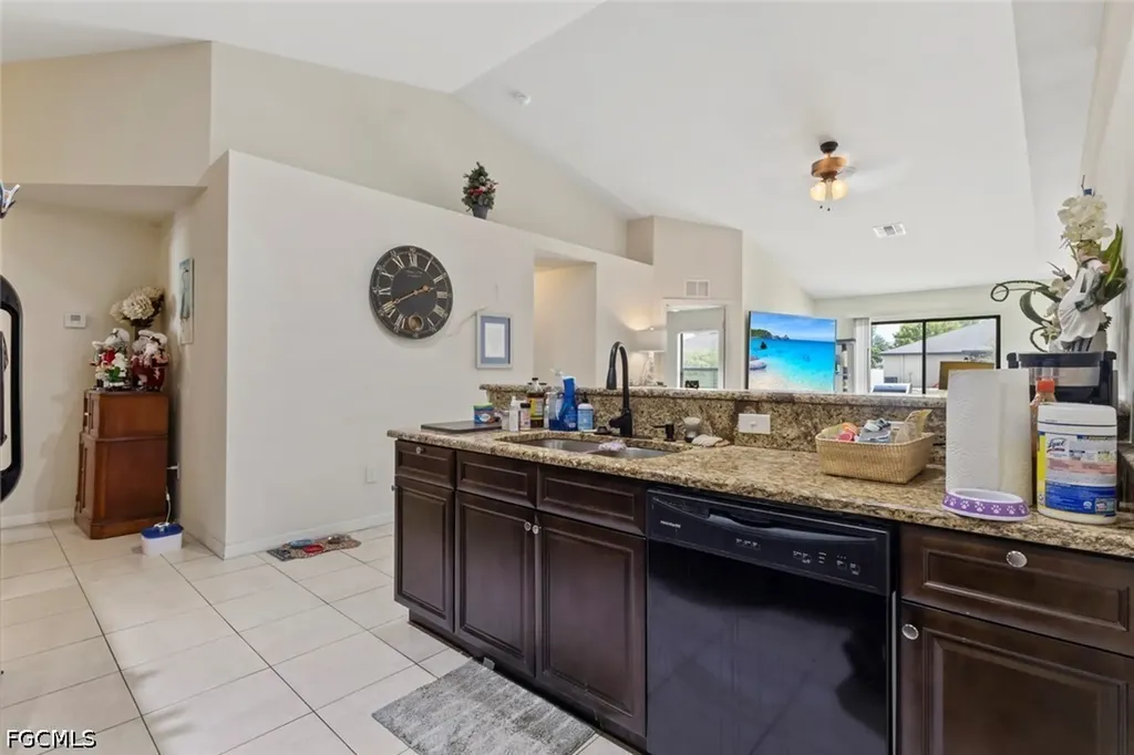 146/148 SE 12th Street Cape Coral FL 33990