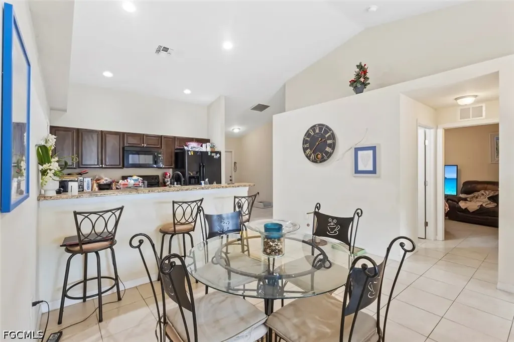 146/148 SE 12th Street Cape Coral FL 33990
