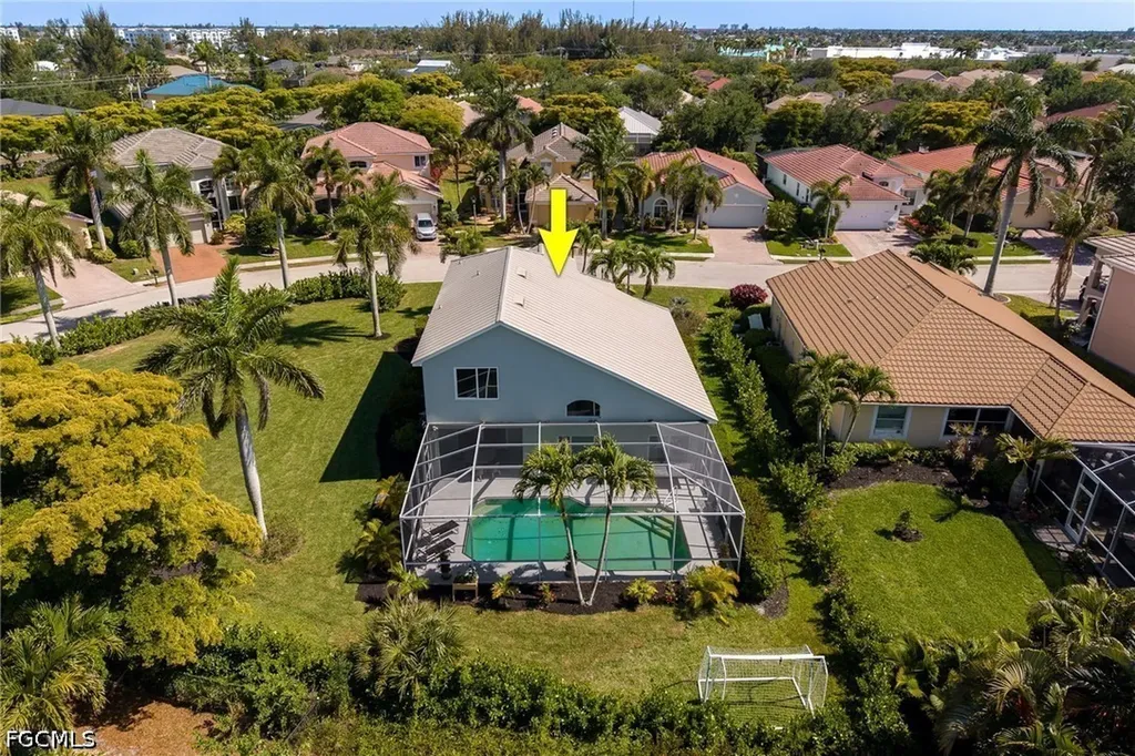 2513 Blackburn Circle Cape Coral FL 33991