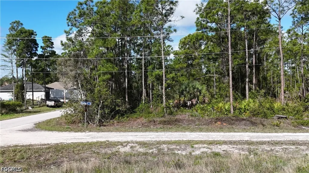 852 Gaylord Avenue S Lehigh Acres FL 33974