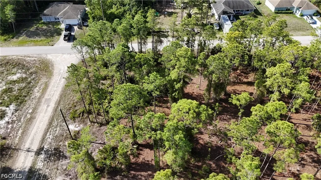 852 Gaylord Avenue S Lehigh Acres FL 33974