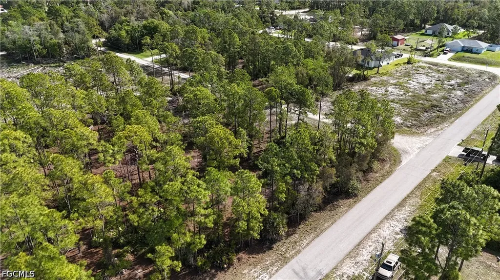 852 Gaylord Avenue S Lehigh Acres FL 33974