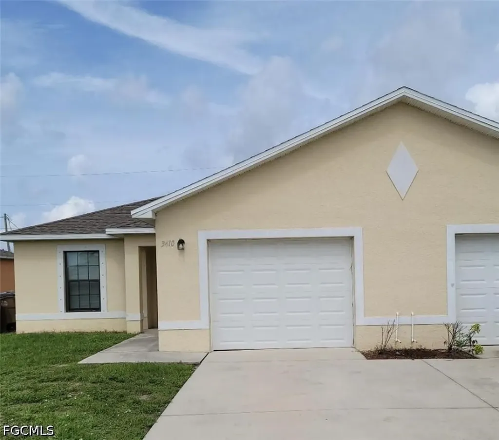 3408 SW 7th Place Cape Coral FL 33914