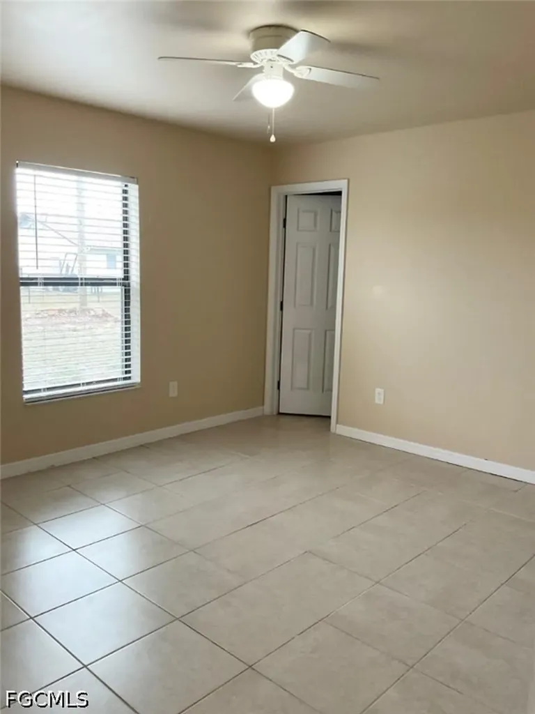 3408 SW 7th Place Cape Coral FL 33914