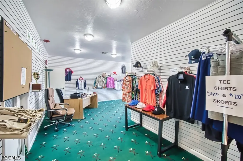 14871 Hole In 1 Circle Fort Myers FL 33919