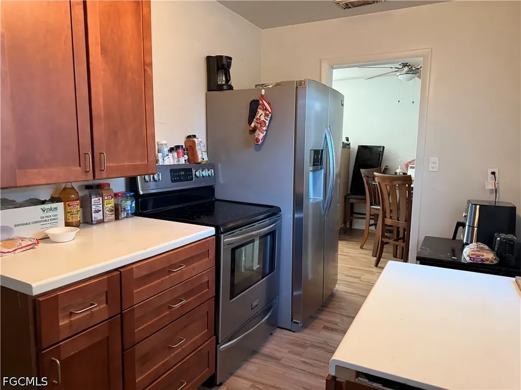 3044 Broadway Fort Myers FL 33901