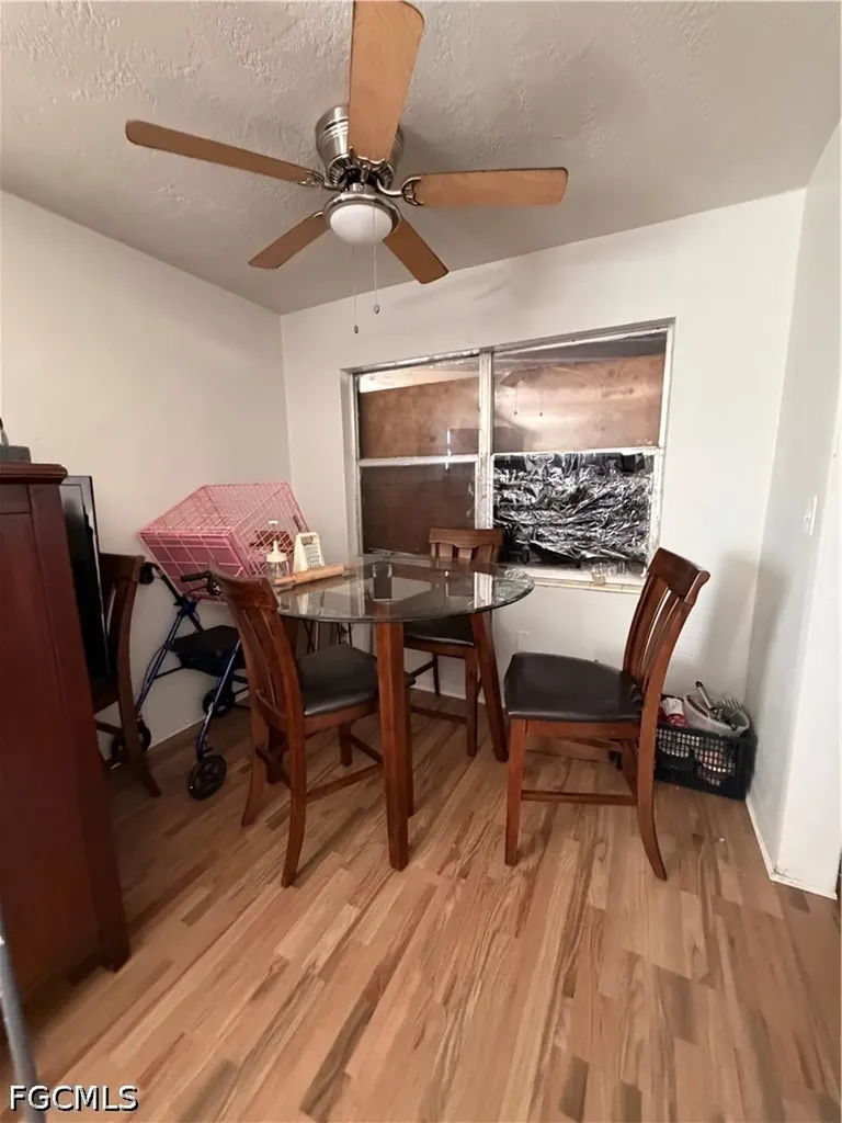 3044 Broadway Fort Myers FL 33901
