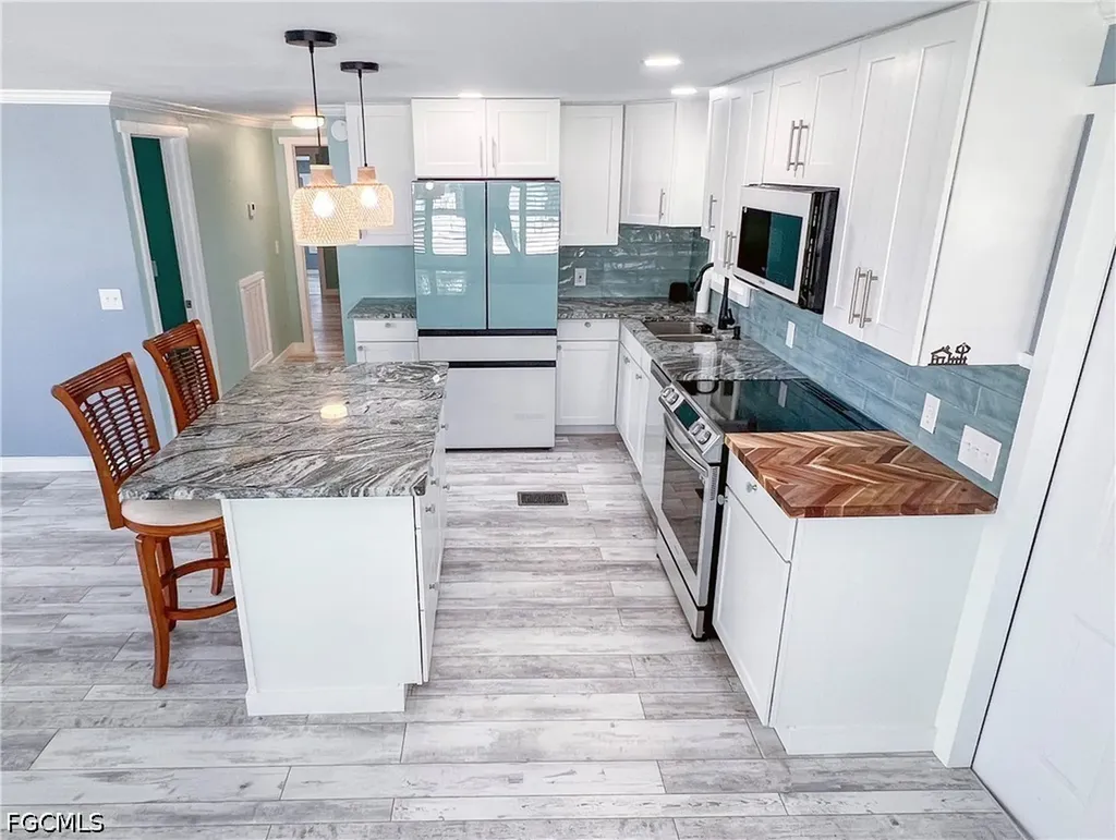 11291 Bougainvillea Lane Fort Myers Beach FL 33931
