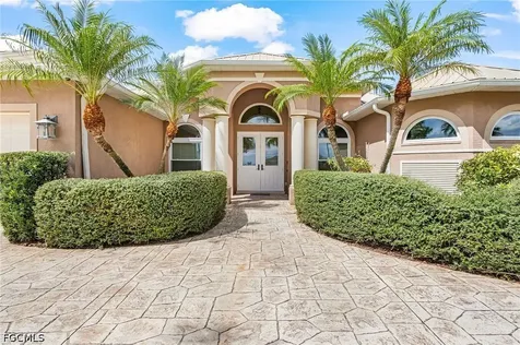 9419 Treasure Lake Court ST. James City FL 33956