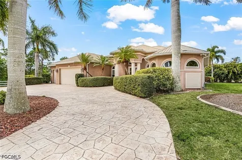 9419 Treasure Lake Court ST. James City FL 33956