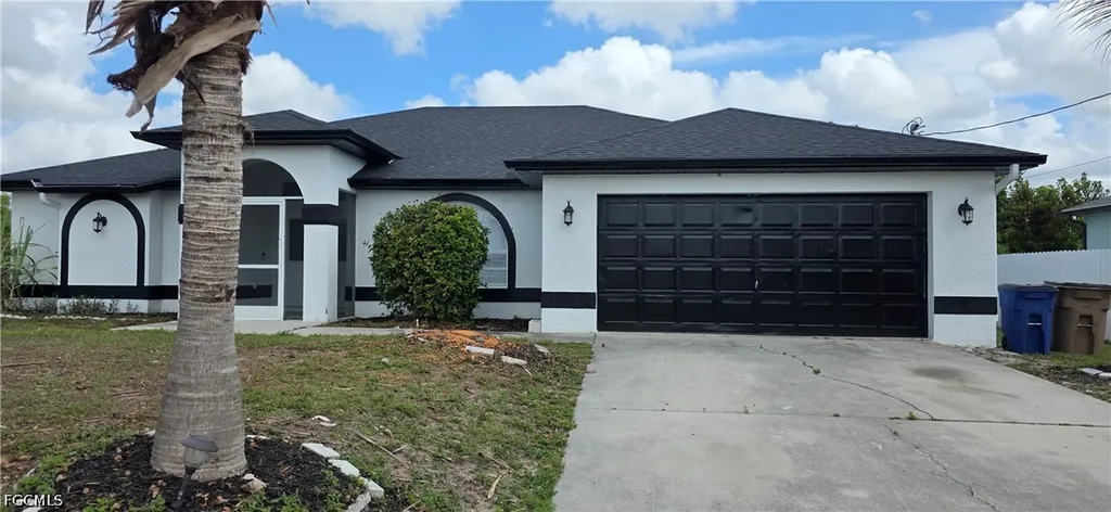3018 41st Street SW Lehigh Acres FL 33976