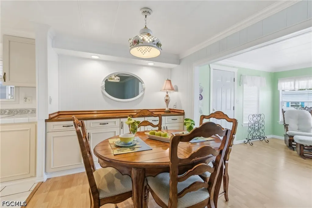 502 Pine Tree Court North Fort Myers FL 33917