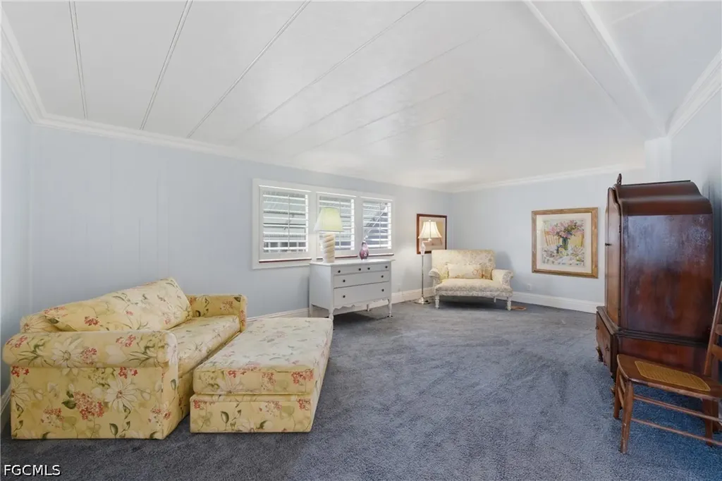 502 Pine Tree Court North Fort Myers FL 33917