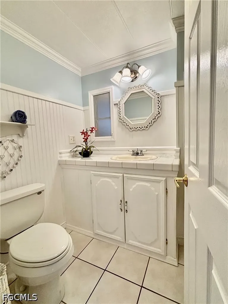 502 Pine Tree Court North Fort Myers FL 33917