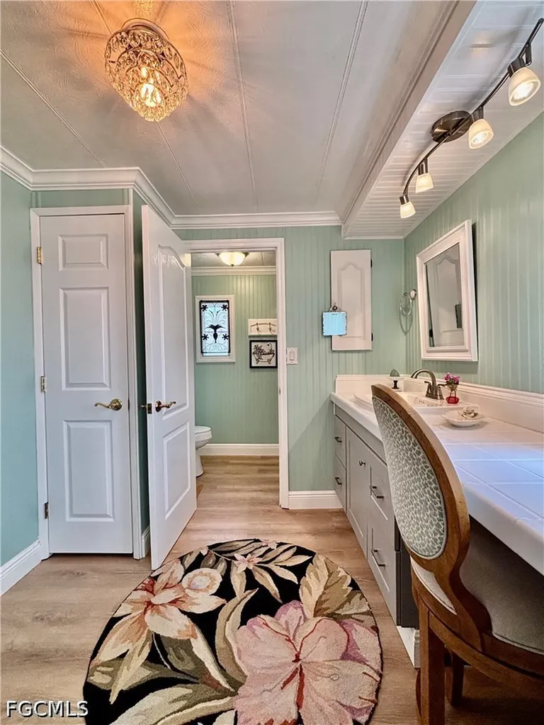 502 Pine Tree Court North Fort Myers FL 33917