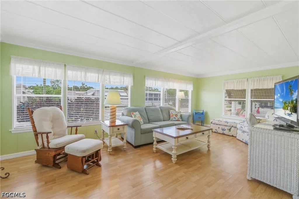 502 Pine Tree Court North Fort Myers FL 33917
