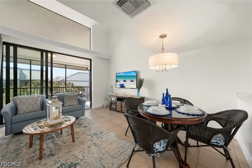 3233 Tennis Villas Captiva FL 33924
