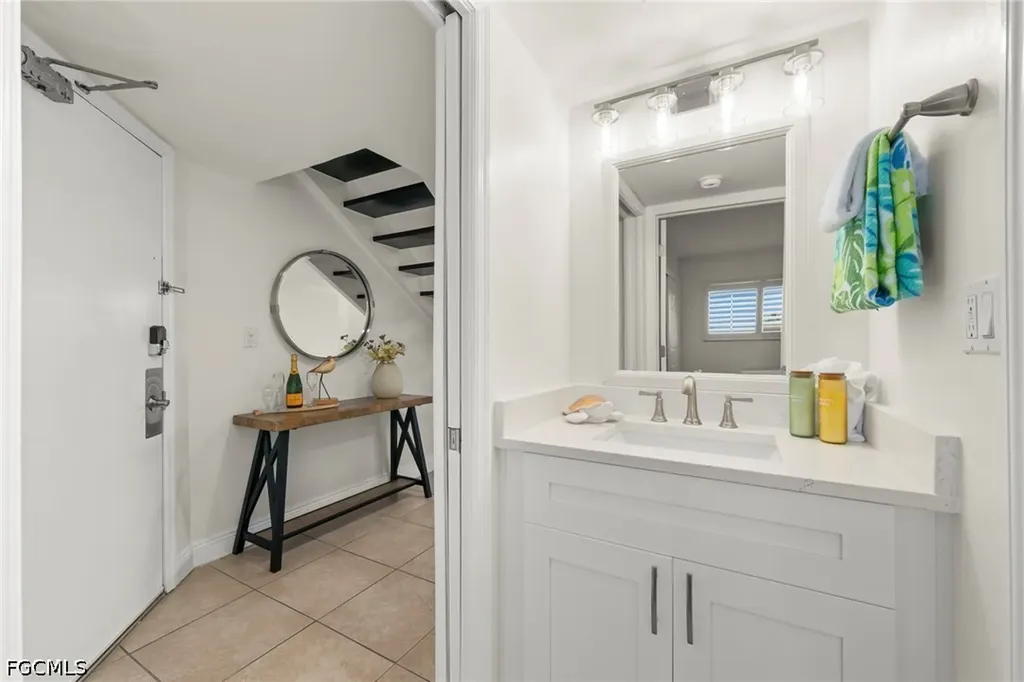 3233 Tennis Villas Captiva FL 33924