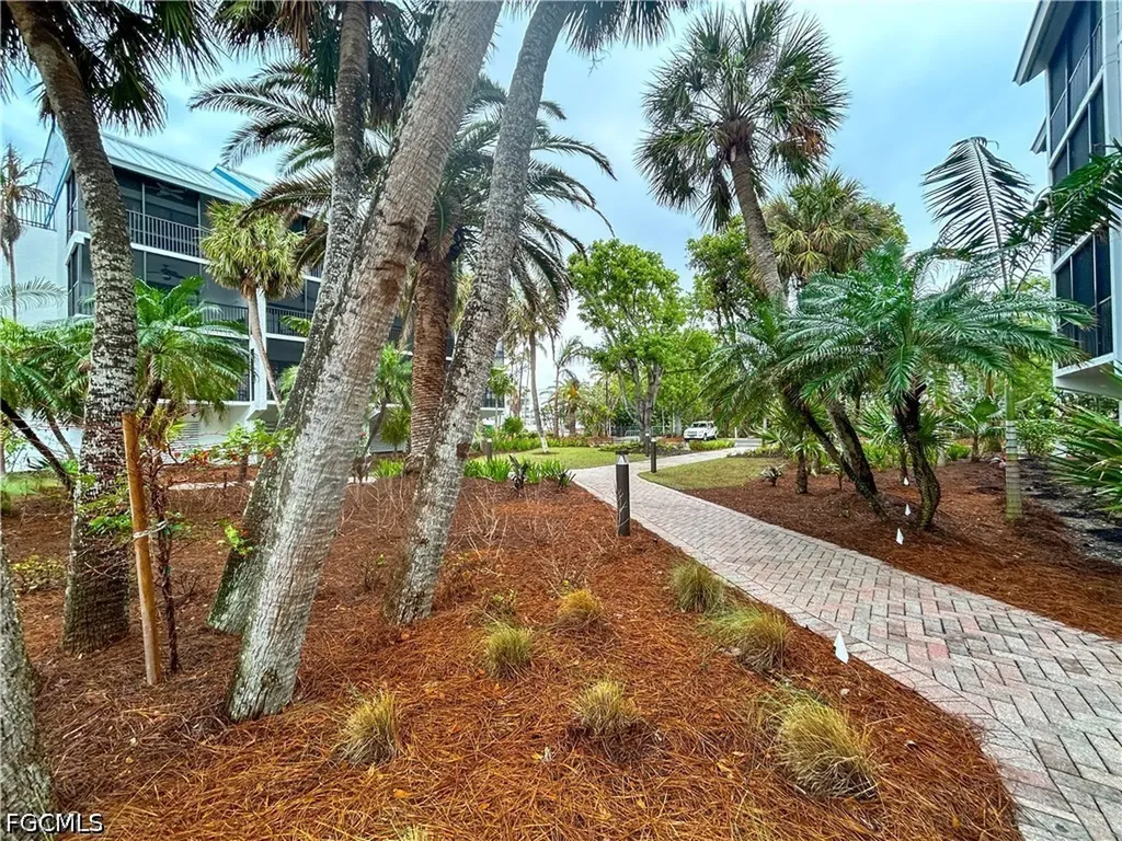 3233 Tennis Villas Captiva FL 33924