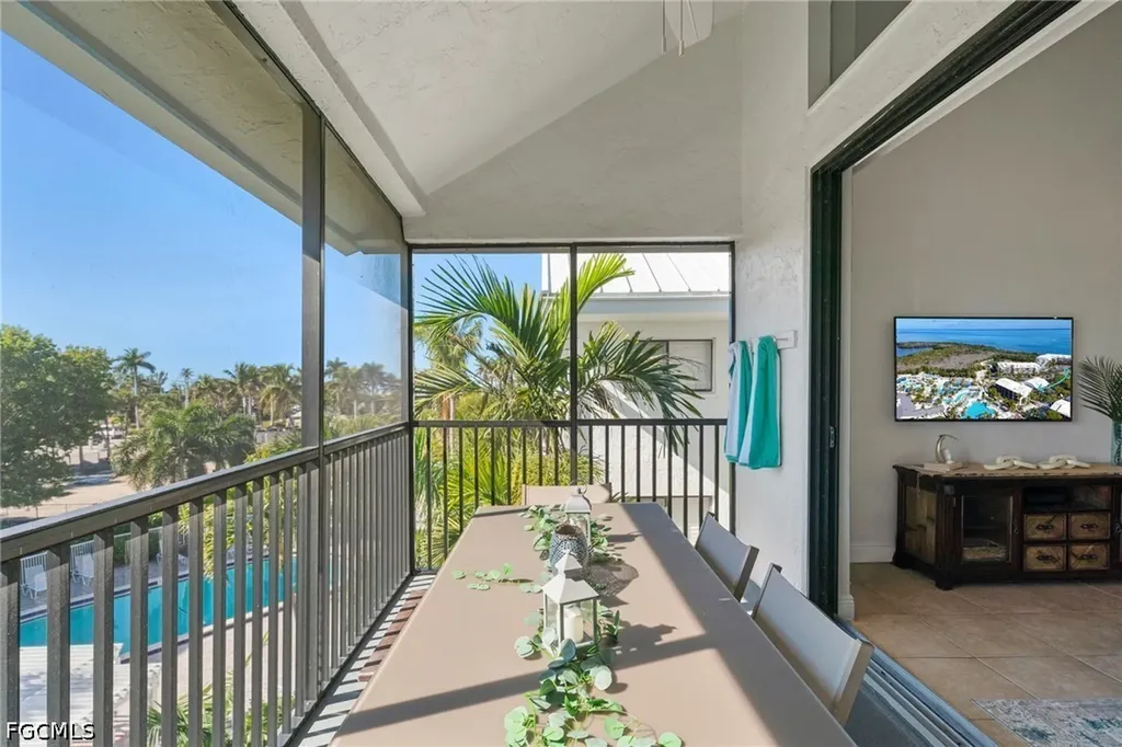 3233 Tennis Villas Captiva FL 33924