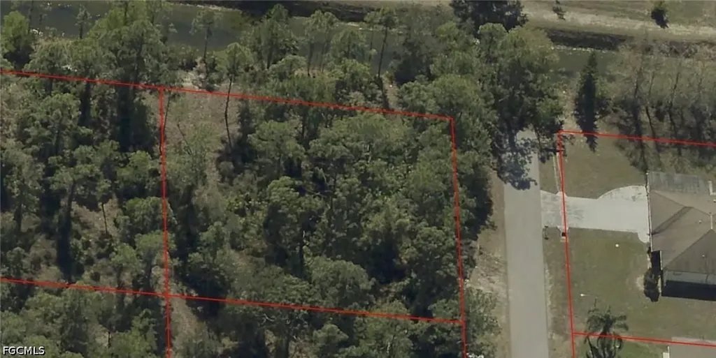 200 Gerald Avenue N Lehigh Acres FL 33971