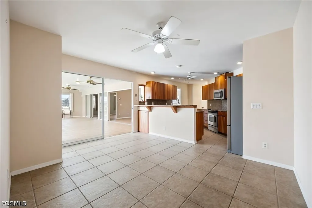 401 NW 36th Place Cape Coral FL 33993