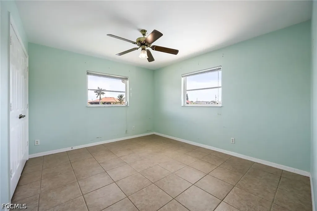 401 NW 36th Place Cape Coral FL 33993