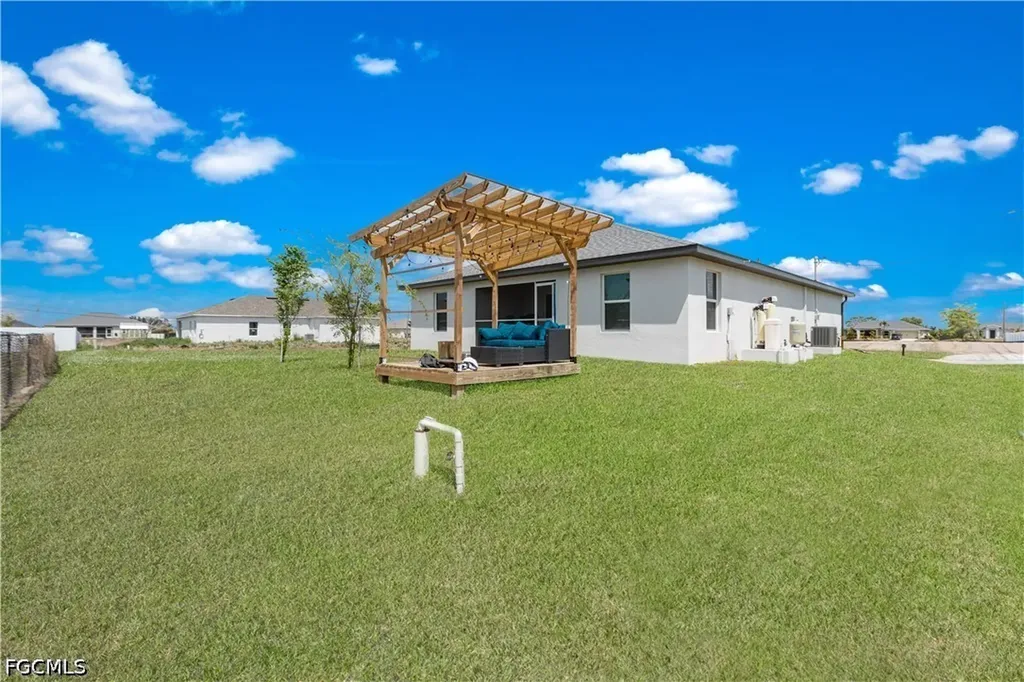 1222 NW 15th Avenue Cape Coral FL 33993