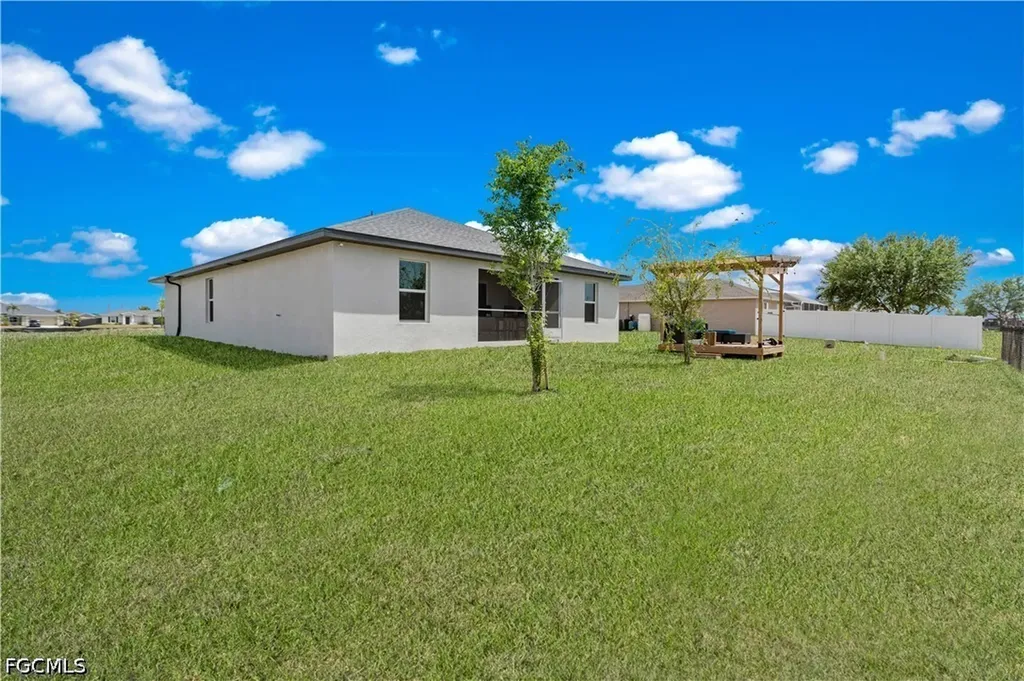 1222 NW 15th Avenue Cape Coral FL 33993