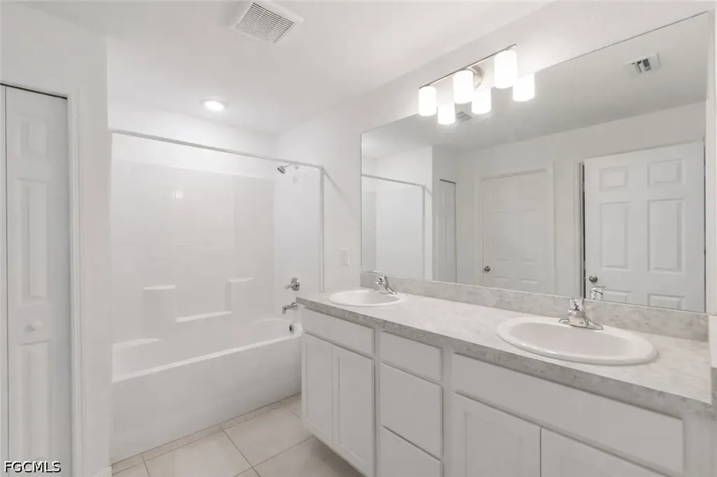 1222 NW 15th Avenue Cape Coral FL 33993