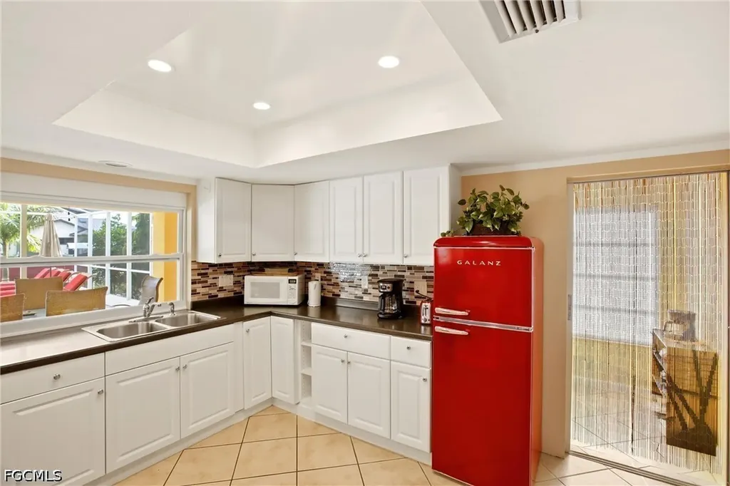 1506 SE 21st Terrace Cape Coral FL 33990