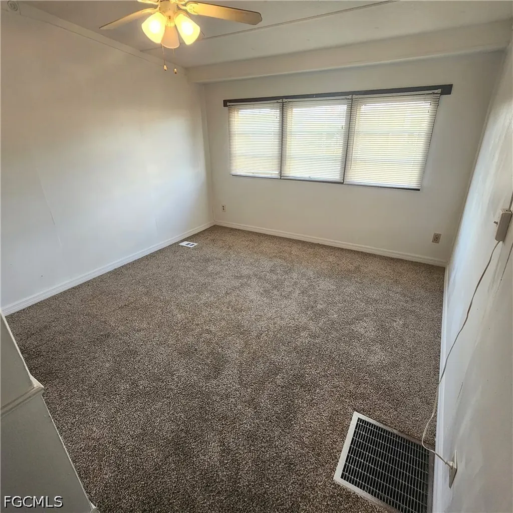 110 Gaslight Avenue North Fort Myers FL 33917