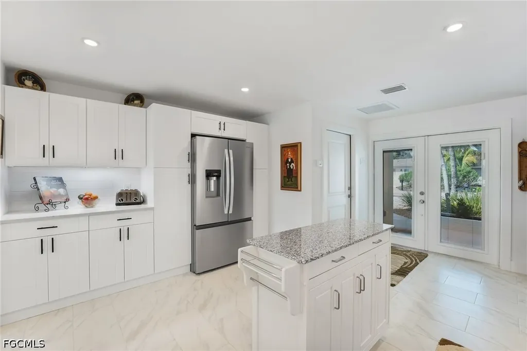 9 Fairview Boulevard Fort Myers Beach FL 33931