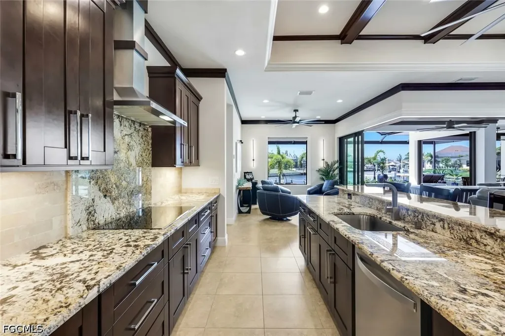 128 NW 39th Avenue Cape Coral FL 33993