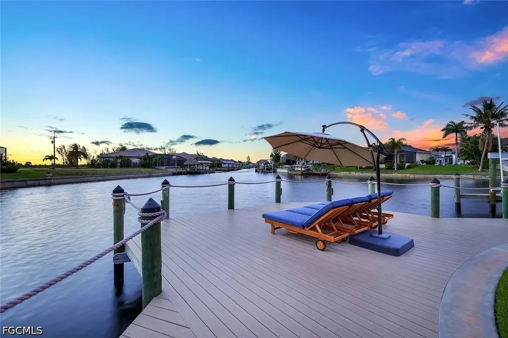128 NW 39th Avenue Cape Coral FL 33993
