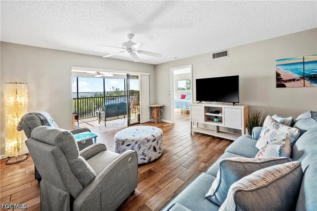 3462 Hancock Bridge Parkway North Fort Myers FL 33903