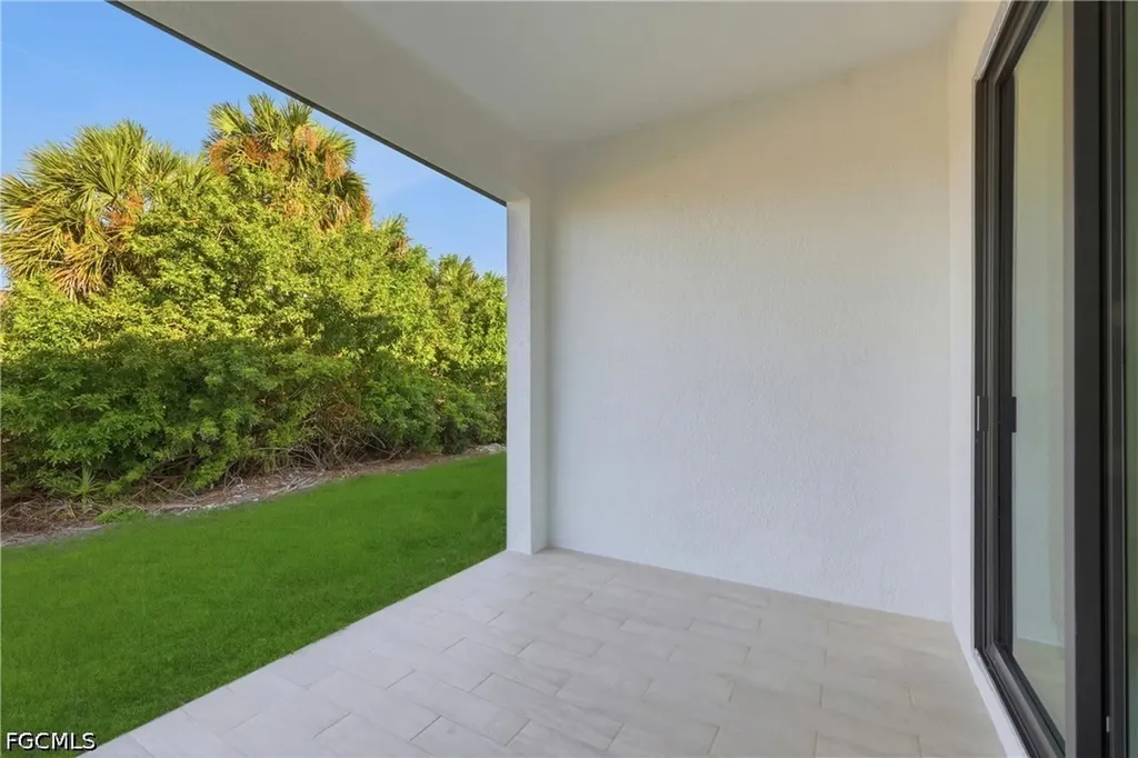 3631 SW Santa Barbara Place Cape Coral FL 33914