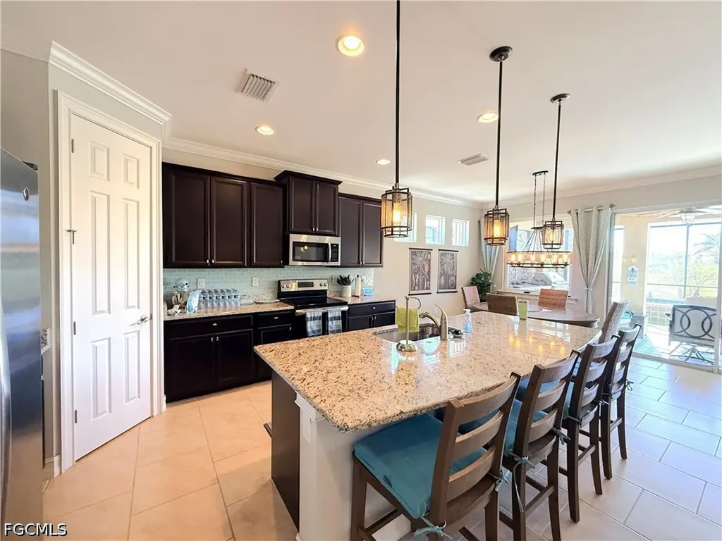 3920 King Edwards Street Fort Myers FL 33916